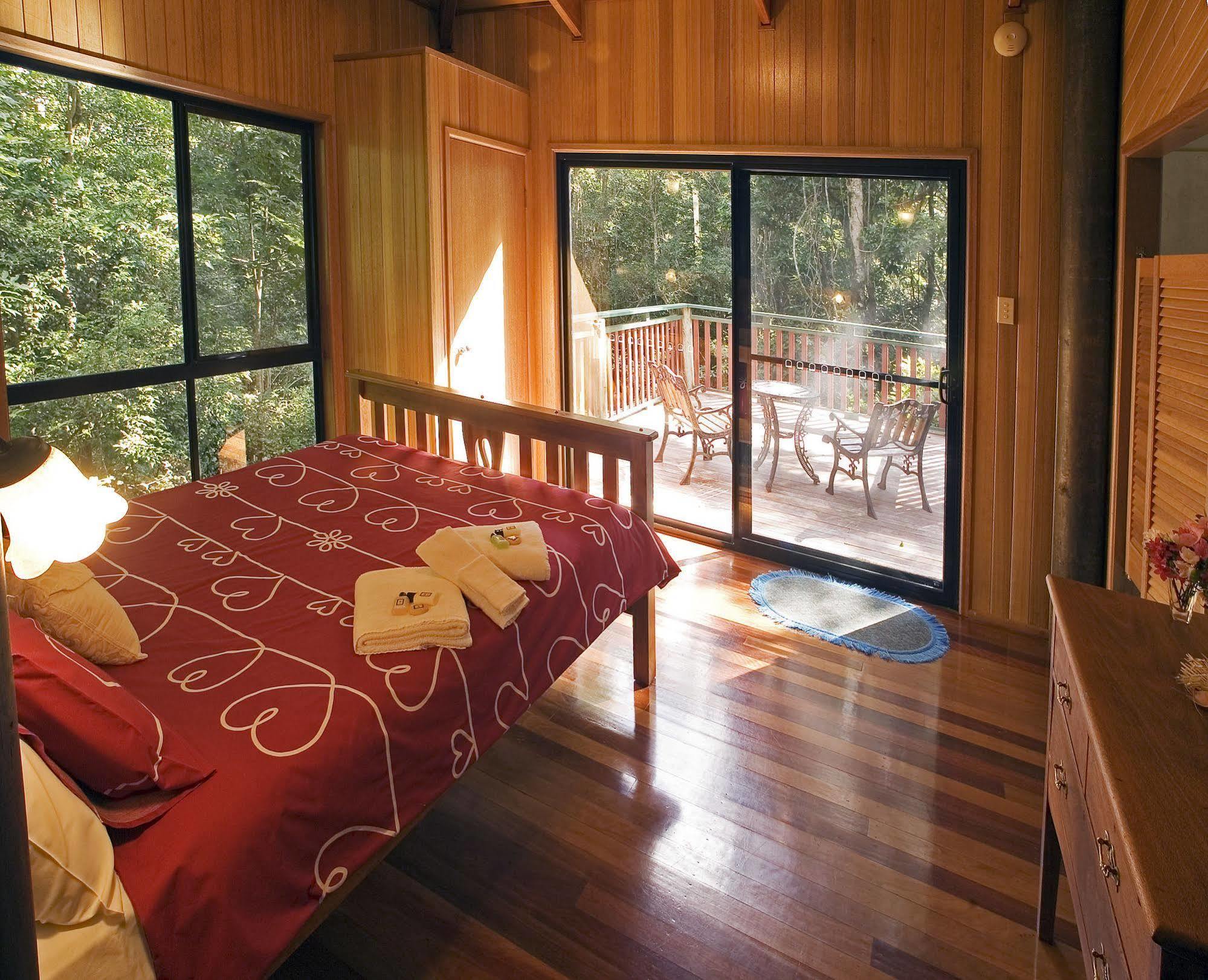 Springbrook Lyrebird Retreat Villa Exterior photo